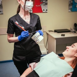 Bad breath is one of the symptoms of periodontitis