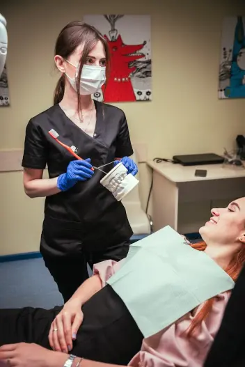Bad breath is one of the symptoms of periodontitis