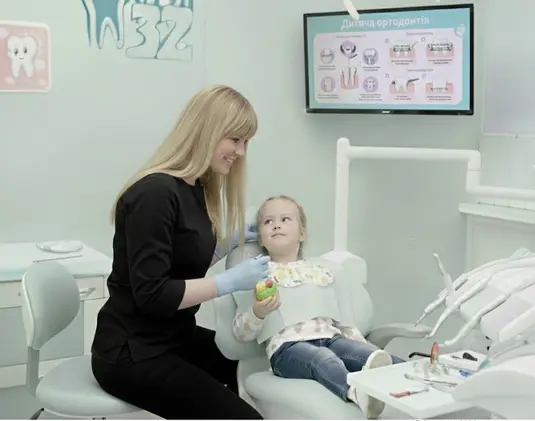 Pediatric orthodontics photo