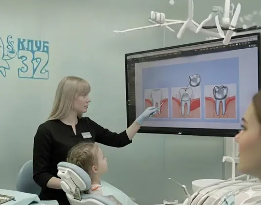 Zirconia crowns for children photo